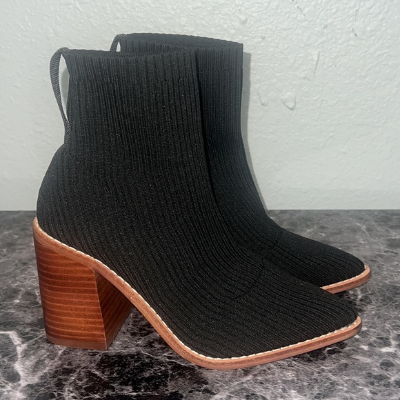 NWOT Steven New York by Steve Madden Nichol Knit Bootie Size 4 - Picture 5 of 12